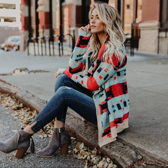 Aztec Print Cardigan - Picture 1 of 6
